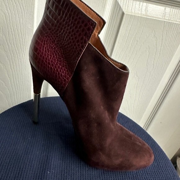 Sigerson Morrison Burgundy Sued/Leather ankle boot - Picture 4 of 10